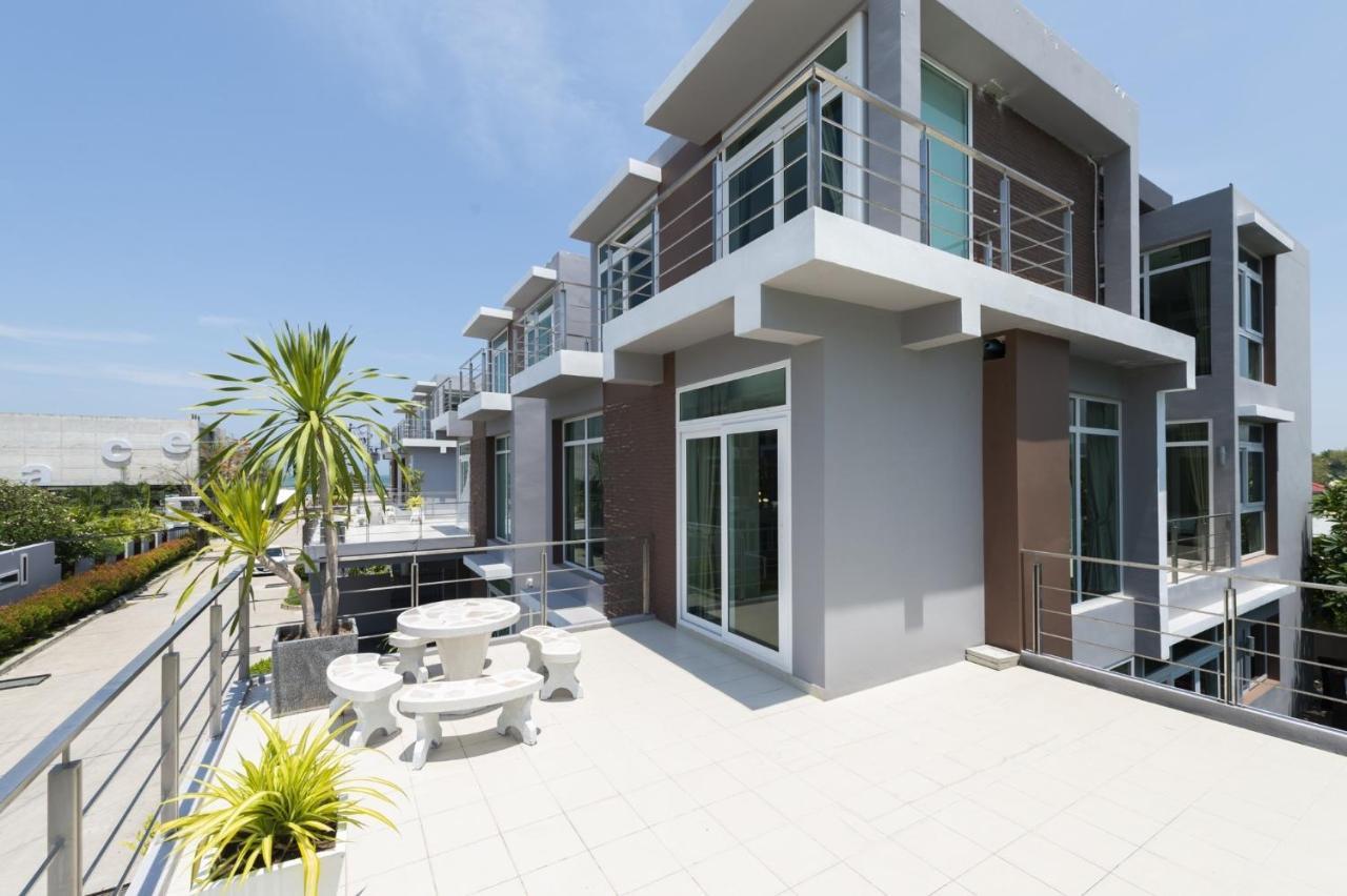 Luxury Pool Villa At Golden Sea Hua Hin Exterior photo